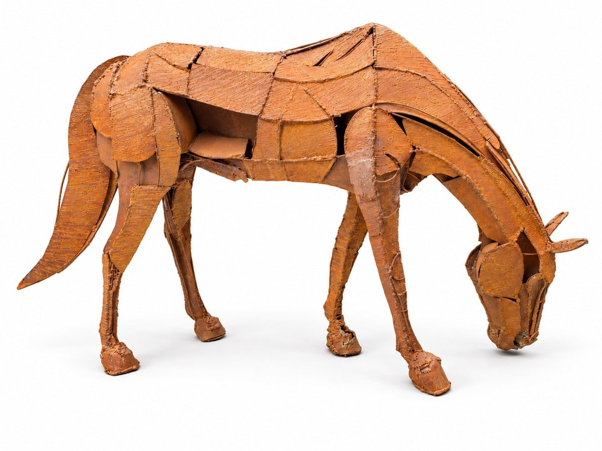 Caballo pastando I